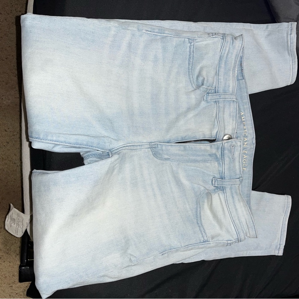 American Eagle Outfitters High Rise Blue Jeans
